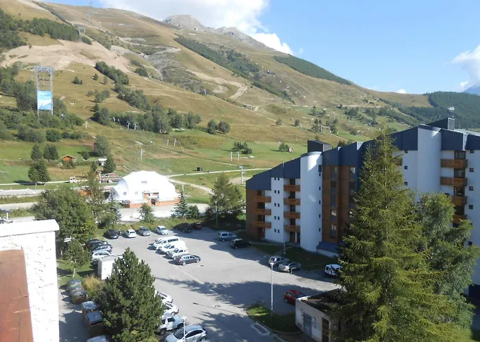 Cosy Au Pied Des Pistes, 4 Pers, Vue Montagne - Fr-1-516-82 * Les Deux Alpes