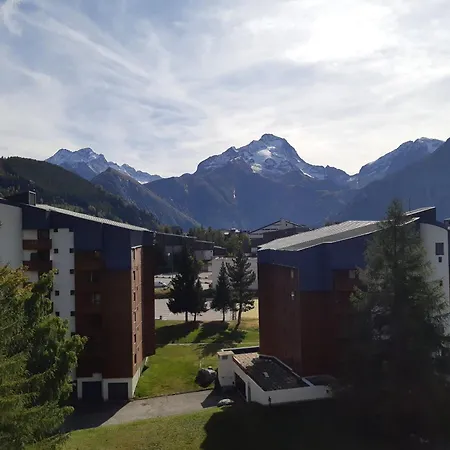 Apartament Avec Garage Prive Au Pied Des Pistes, - Fr-1-516-82 *